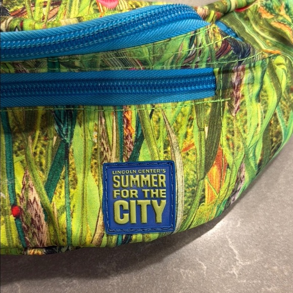 Green Patterned Waist Bag - Picture 2 of 6